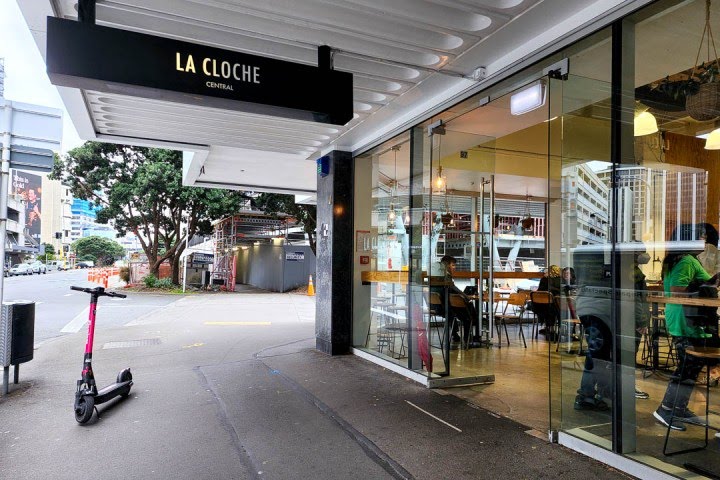 Photo principale La Cloche Central | Wellington French Café & Catering