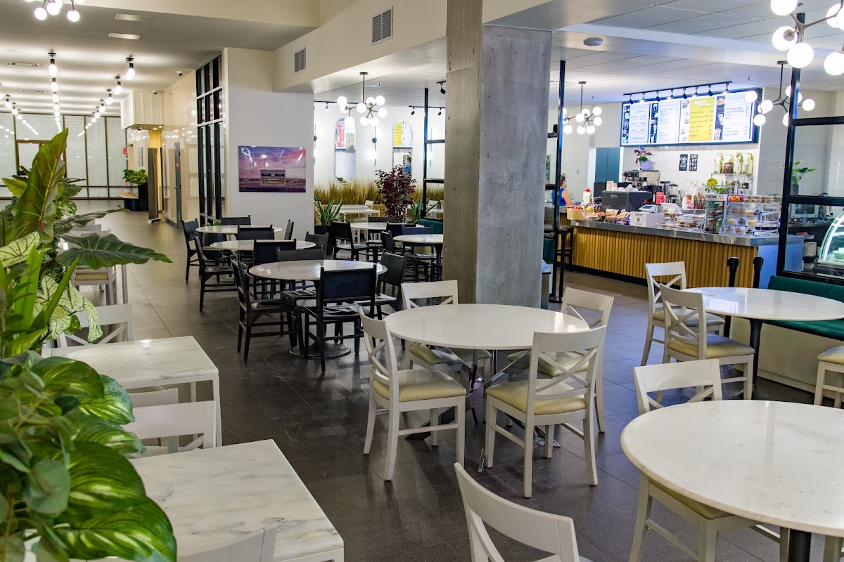 Cafe MIDTOWN Coffee hero