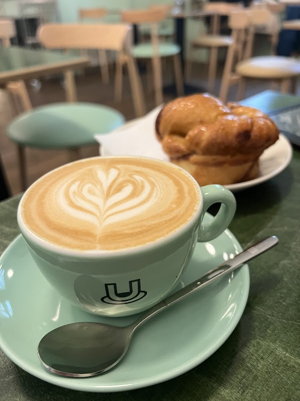 Populus Coffee Roasters / Not a cafe hero