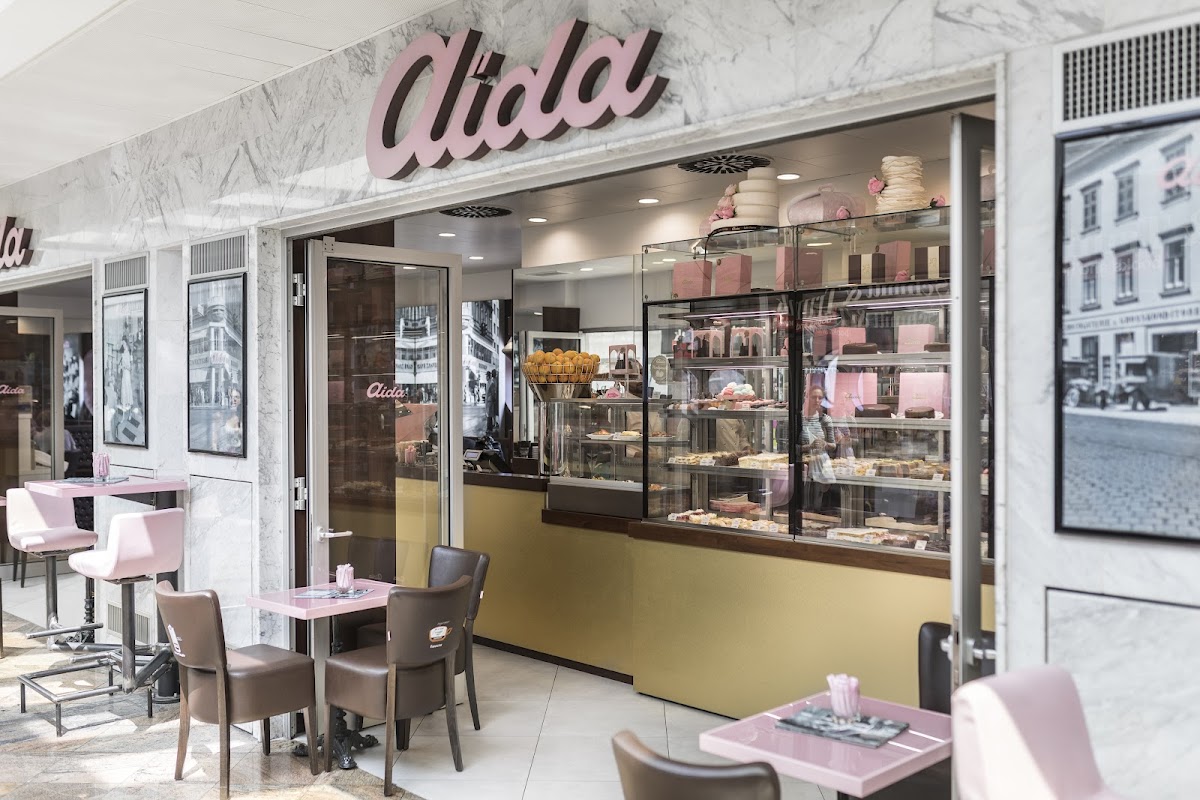 AÏDA Flughafen Wien Terminal 1 Titelbild