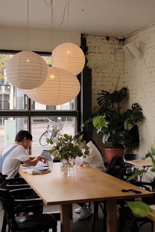 Le Miel Et La Lune (han le miel) hero