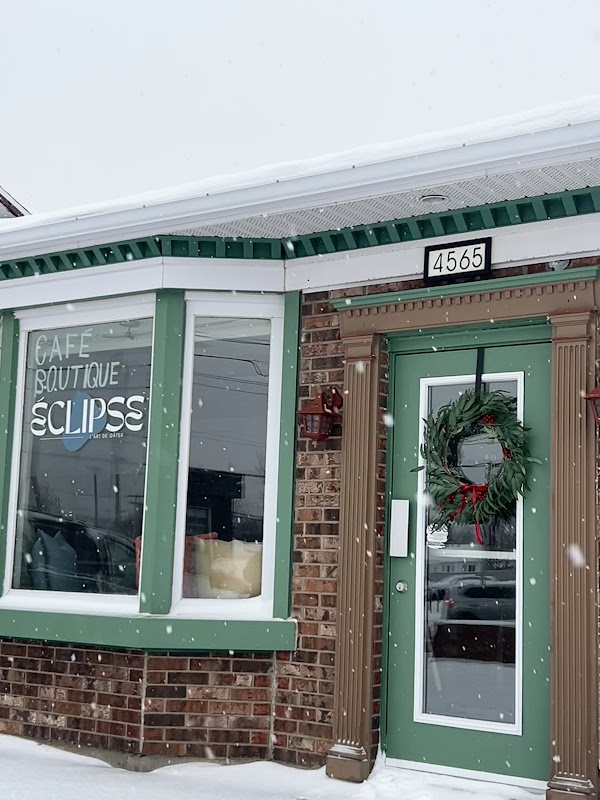 Éclipse ヒーロー画像