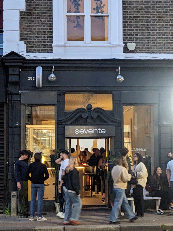 sevente ヒーロー画像