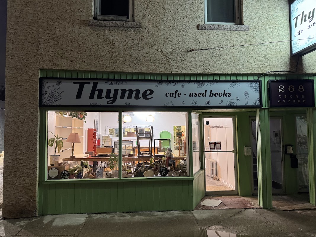Thyme Cafe and Books ヒーロー画像