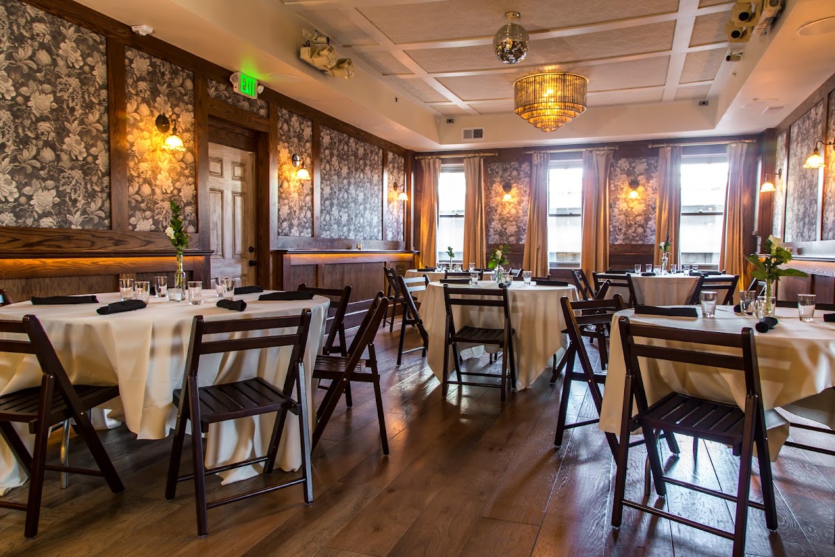 Front Street Cafe Titelbild