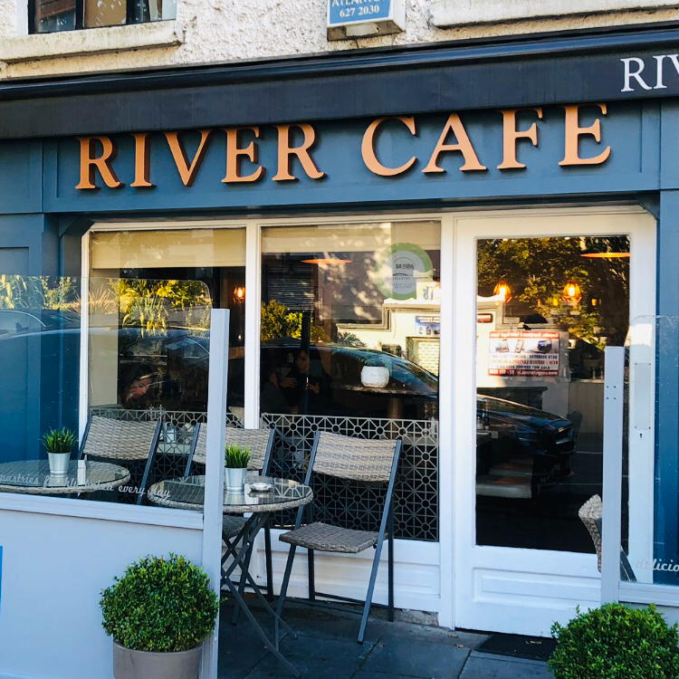 River Cafe Lucan Titelbild