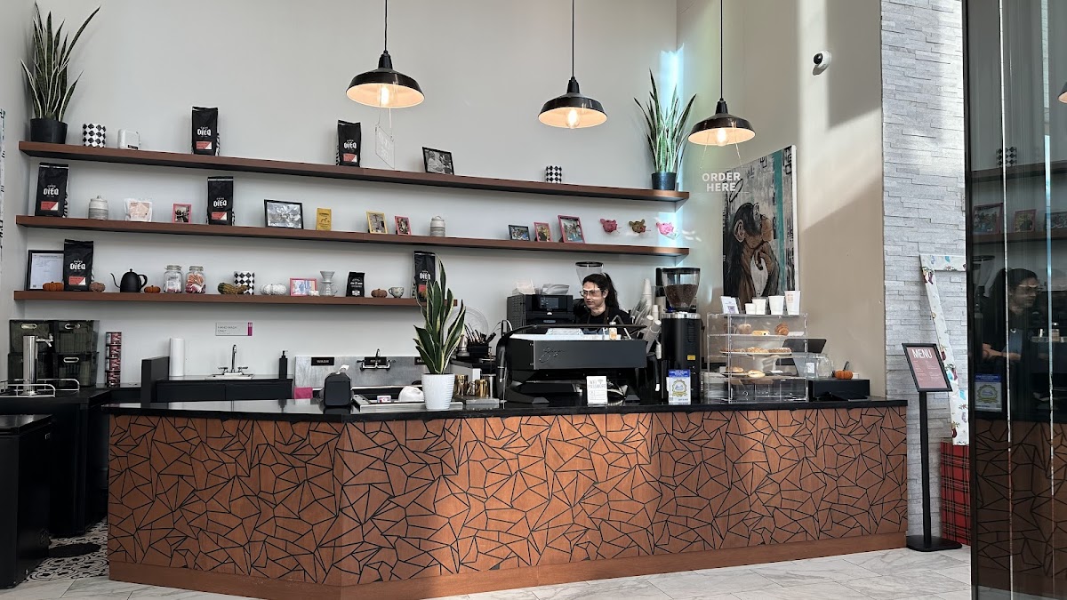 Corner Coffee Miami Titelbild