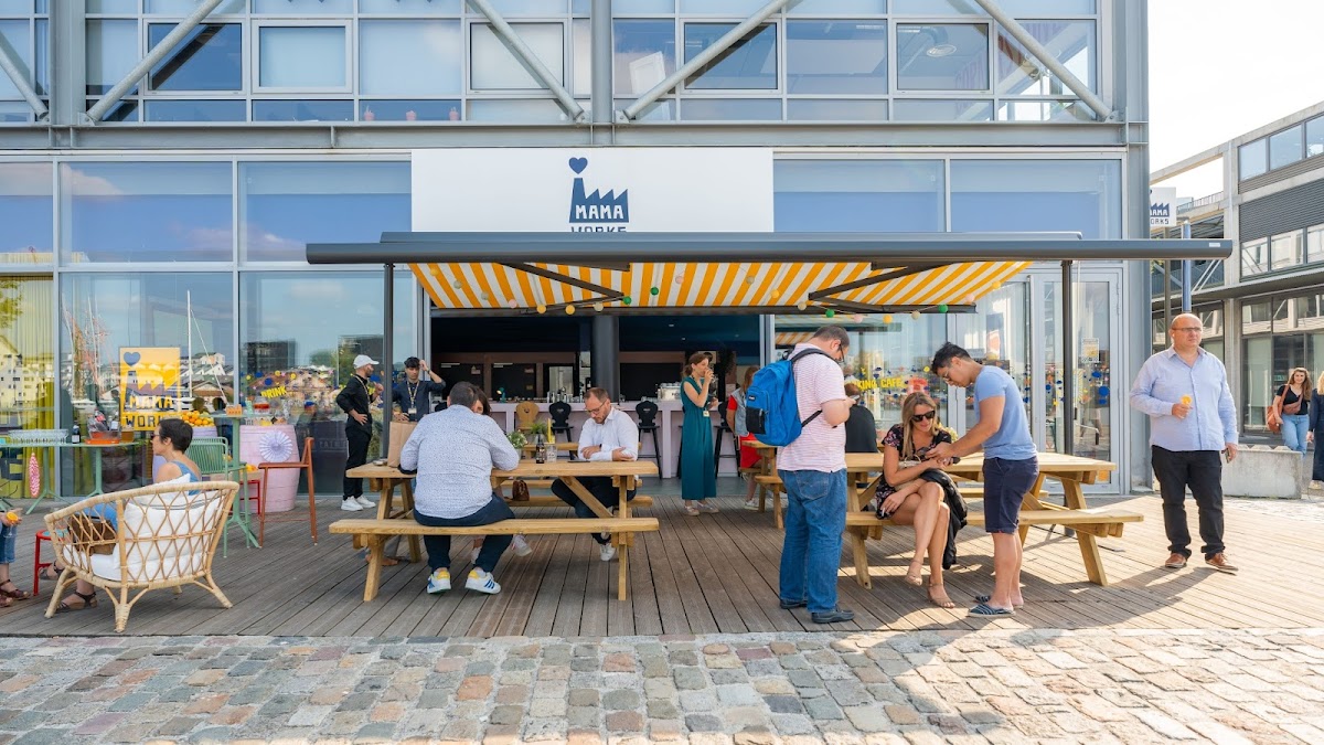 Le Loft - Café Bassins à Flot hero