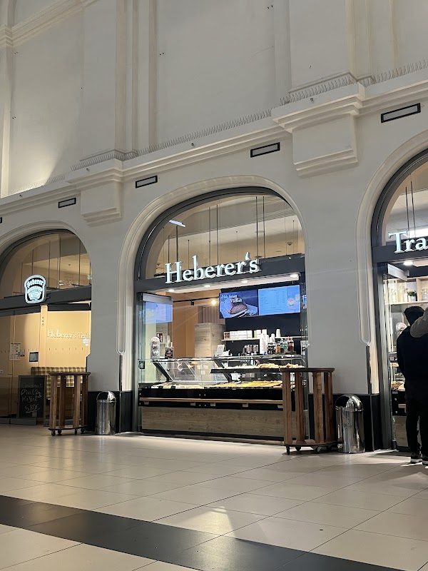 Wiener Feinbäckerei Heberer hero