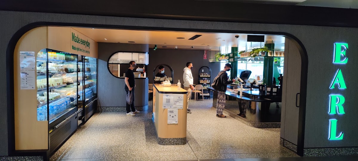 Foto principal de Earl Canteen