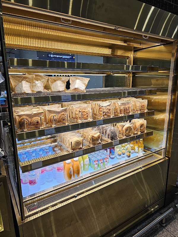 엔제리너스 인천공항T2 3F hero