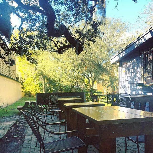 Photo principale Felicitous (on 51st)