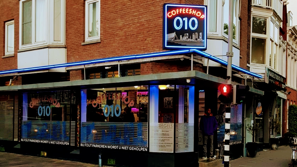 Photo principale Coffeeshop 010.