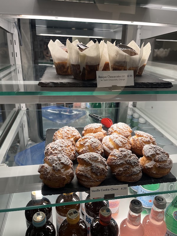 Isle of coffee (QUEEN) hero