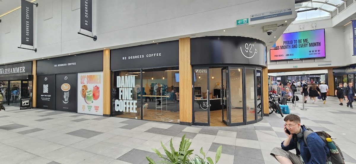 92 Degrees Coffee ヒーロー画像