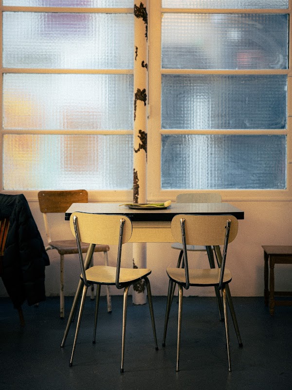 KRM café galerie ヒーロー画像