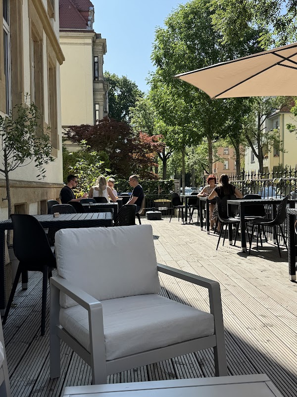 URBEAN Striesen hero