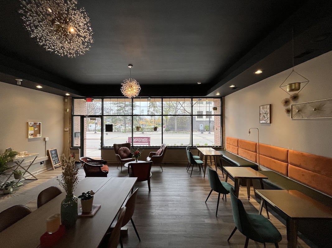 Complimentary Cafe hero