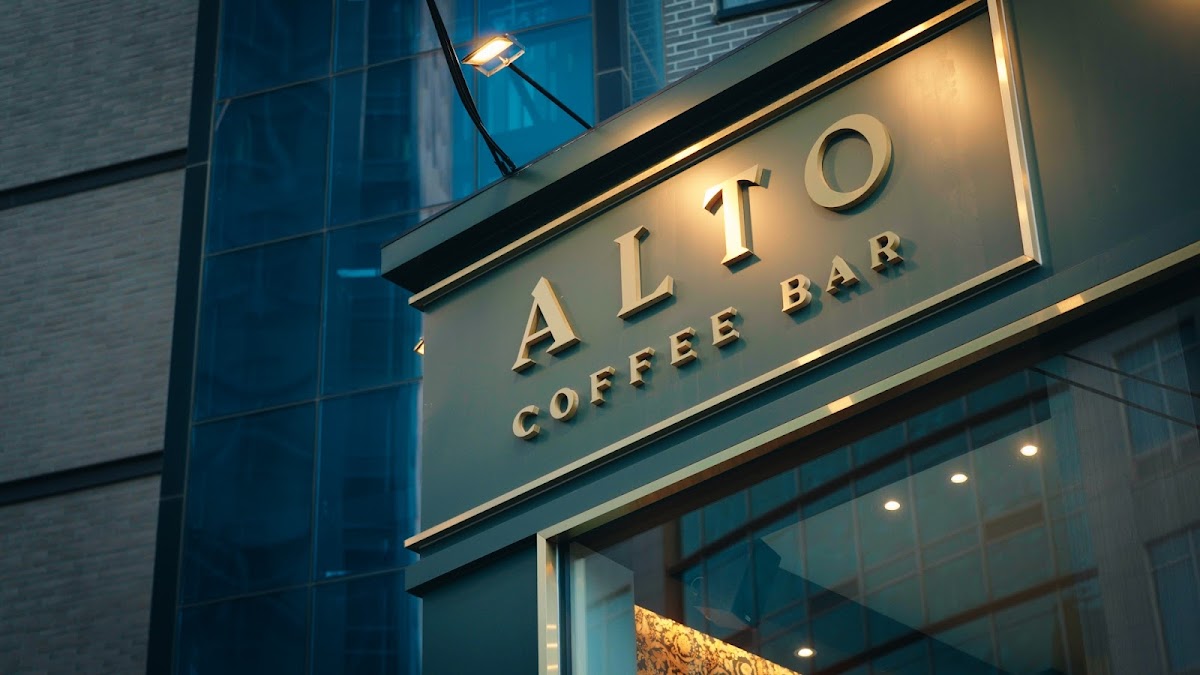 Alto Coffee Bar ヒーロー画像