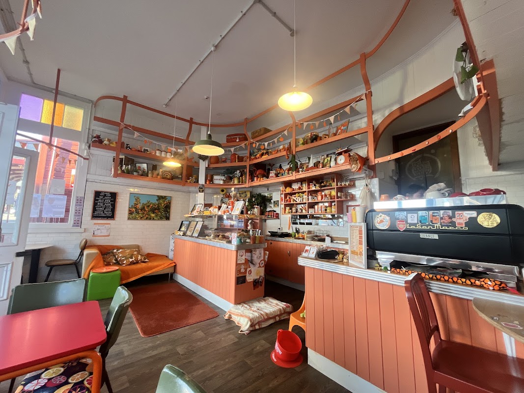 Orange Coffee Shop Titelbild