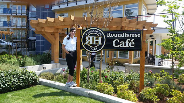 Roundhouse Café hero