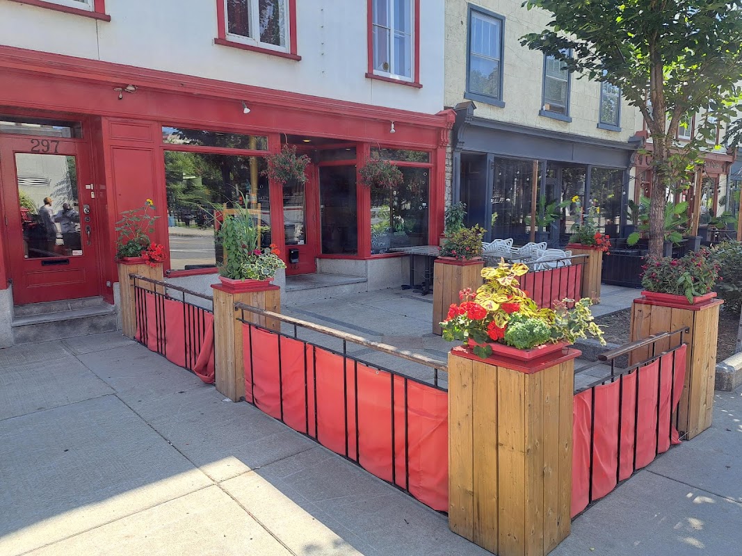 Restaurant Le Renversant hero