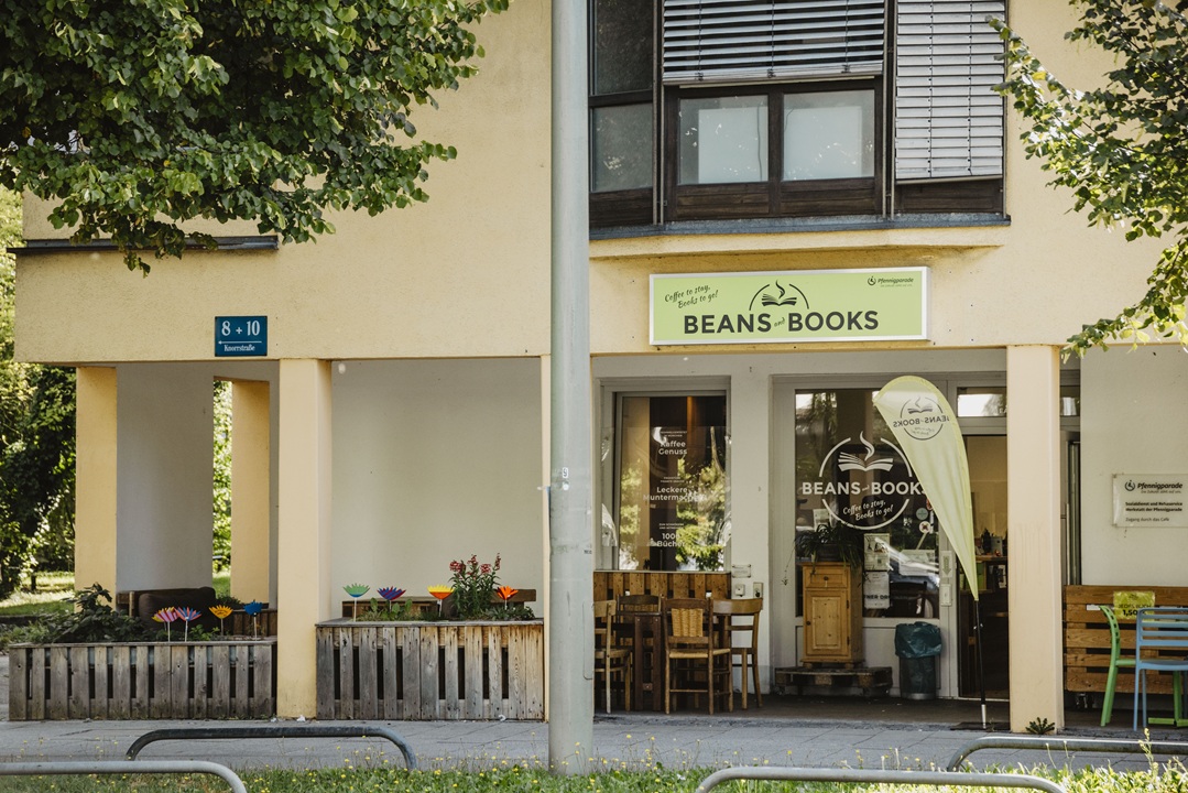 Foto principal de Beans & Books – Inklusives Bücher-Café in München – Pfennigparade ChancenWerk GmbH