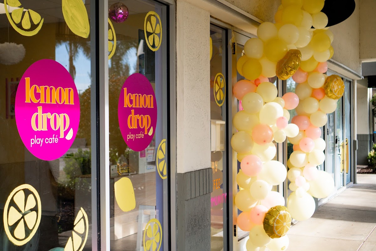 Lemon Drop Play Café hero