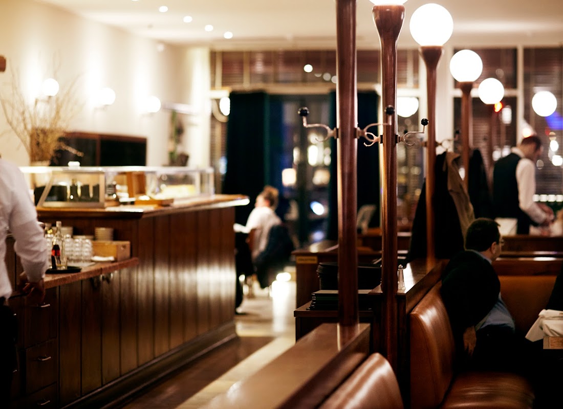 EINSTEIN Unter den Linden hero