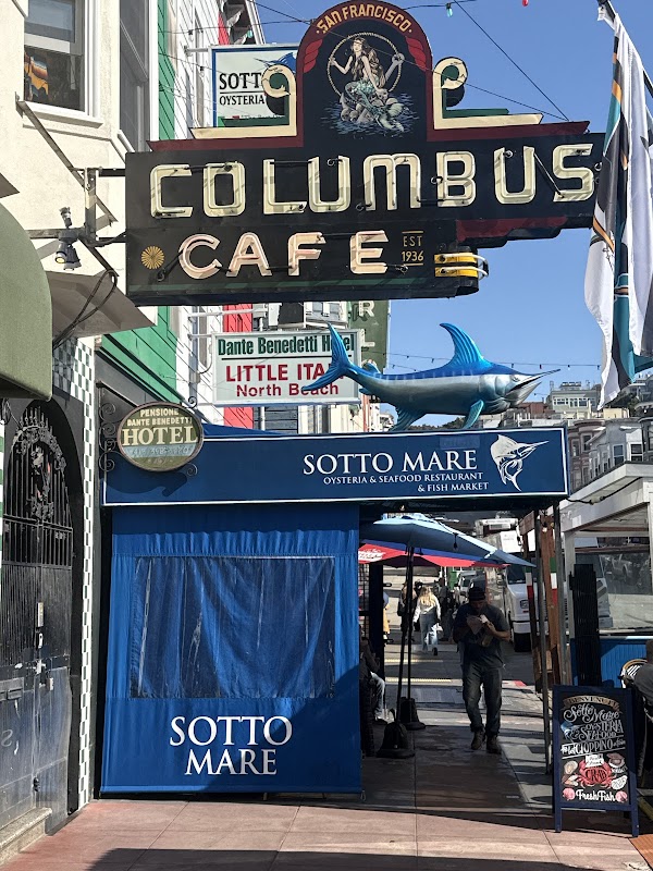 Columbus Cafe hero