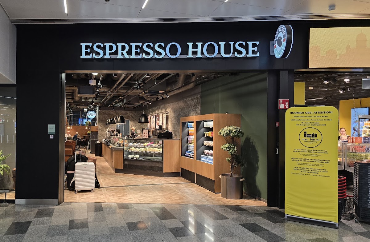 Espresso House Helsinki-Vantaa Airport Arrivals hero