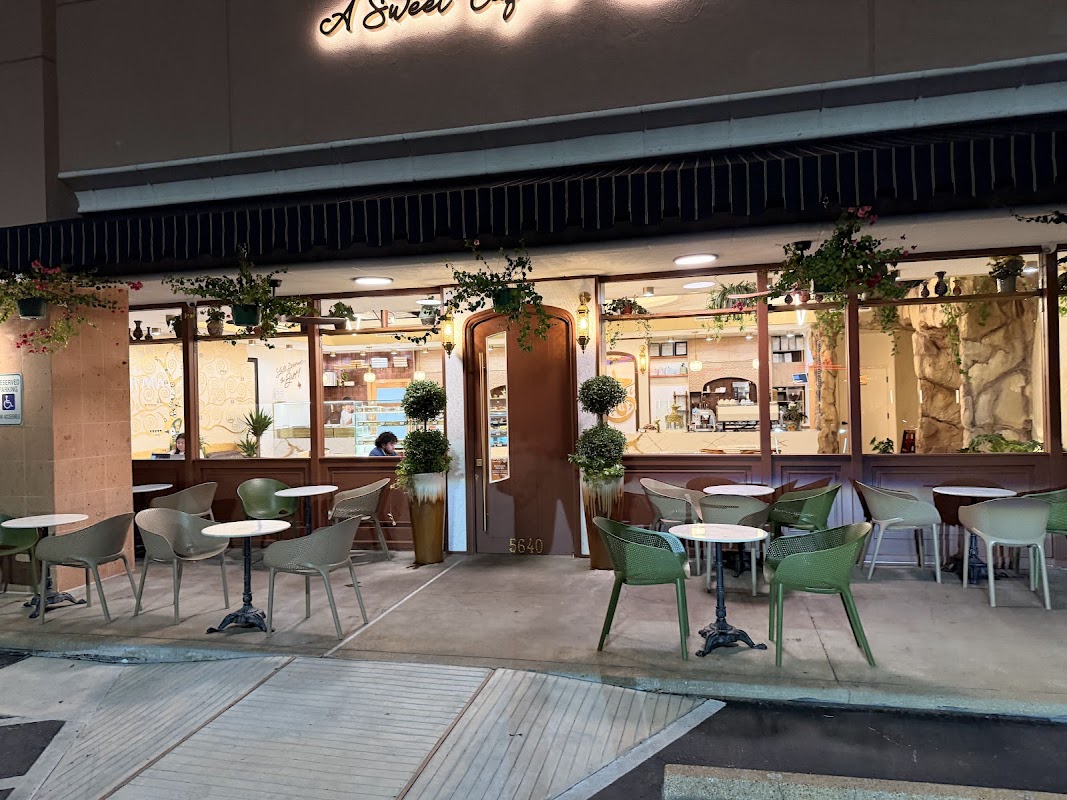 Taj A Sweet Cafe Titelbild