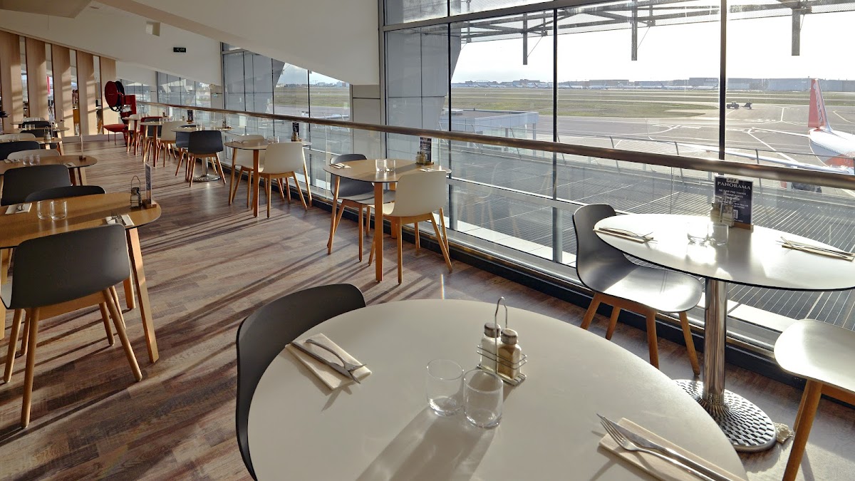 Le Panorama Titelbild