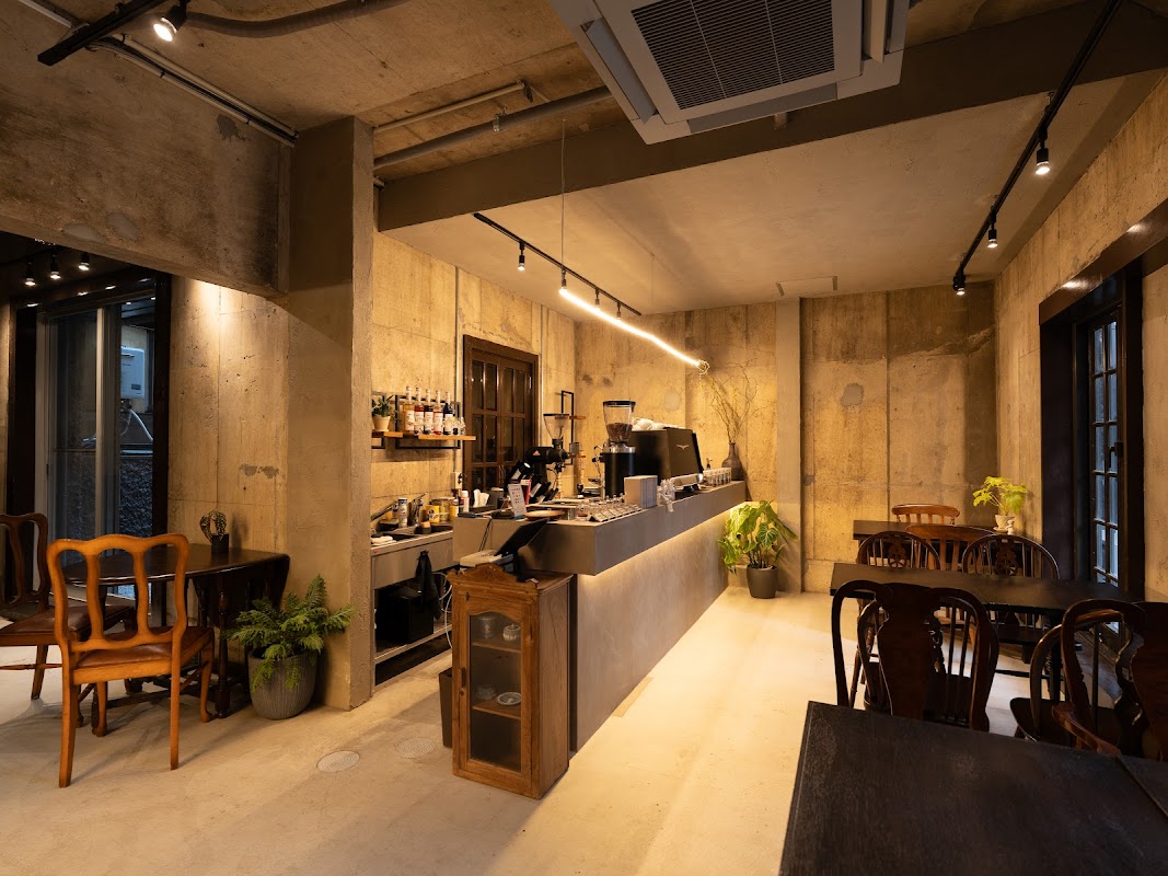 MAZE CAFE CASTLE hero