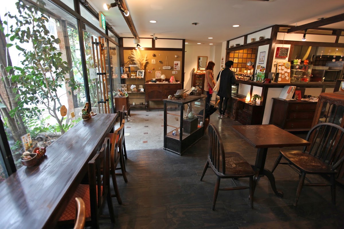 Ka cafe E Yu Fukuokatenjinten hero