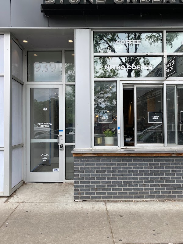 Pedestrian Coffee ヒーロー画像