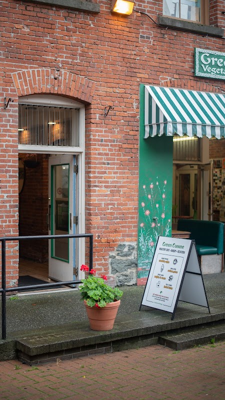 Green Cuisine • Coffee Roastery • Bakery • Gelataria hero