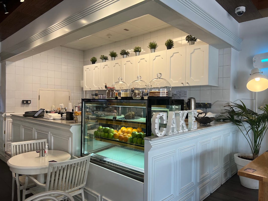 Circle Cafe (Bay Square) hero