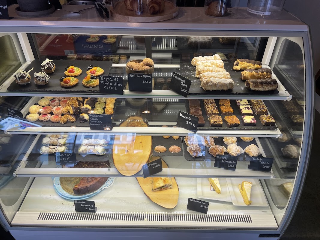 Café IL Barista hero