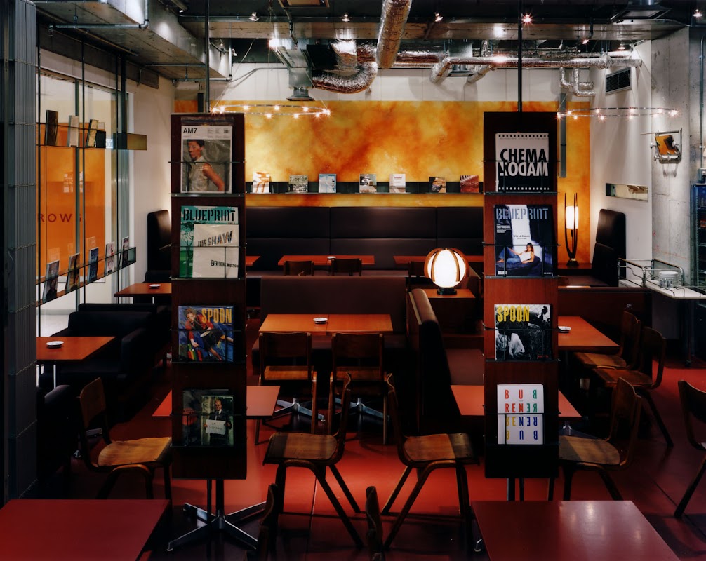 café & books bibliothèque Osaka Umeda hero