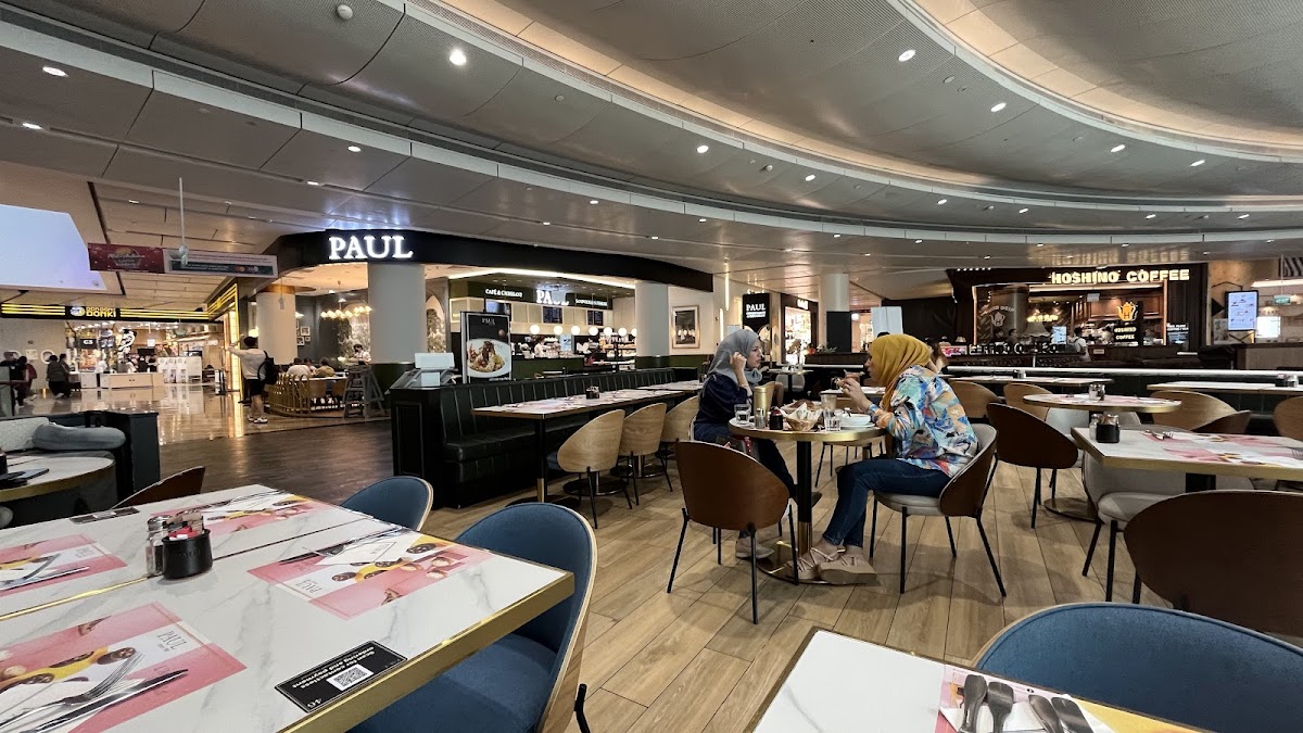 PAUL Le Café Titelbild