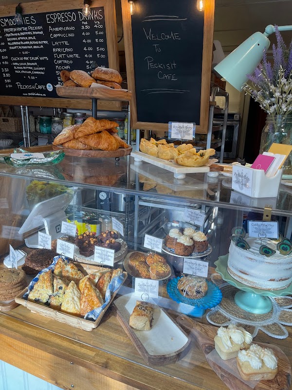 Peckish Cafe Titelbild