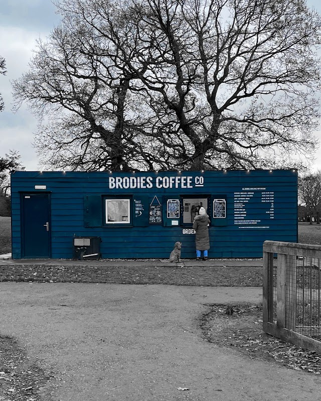 Brodies Coffee - Heath Hut Titelbild