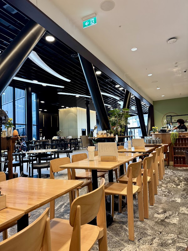 Zephyr Café & Bar hero