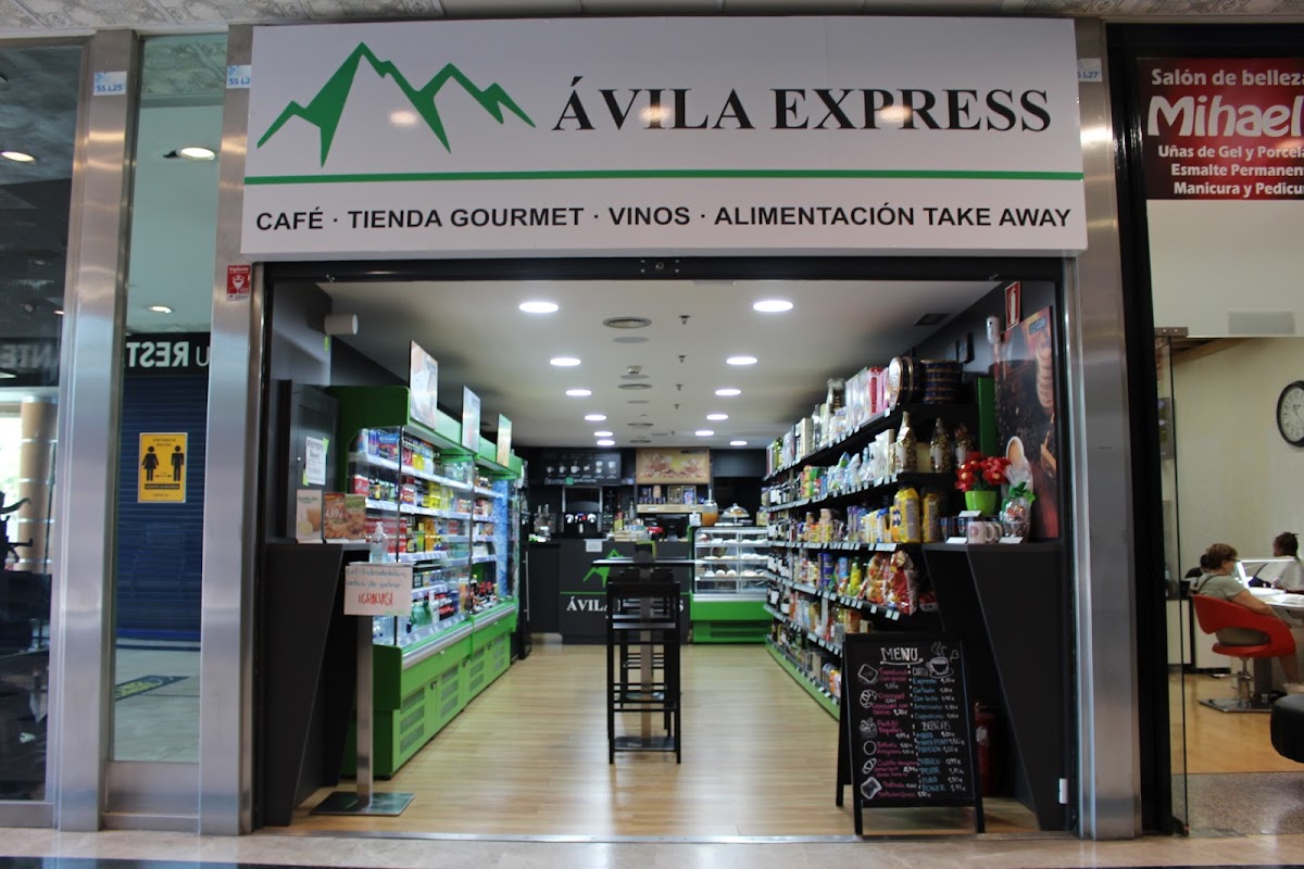Market Ávila Express - Café Gourmet, Vinos y Alimentcion Titelbild