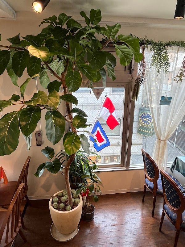 Cafe Lapis カフェラピス hero