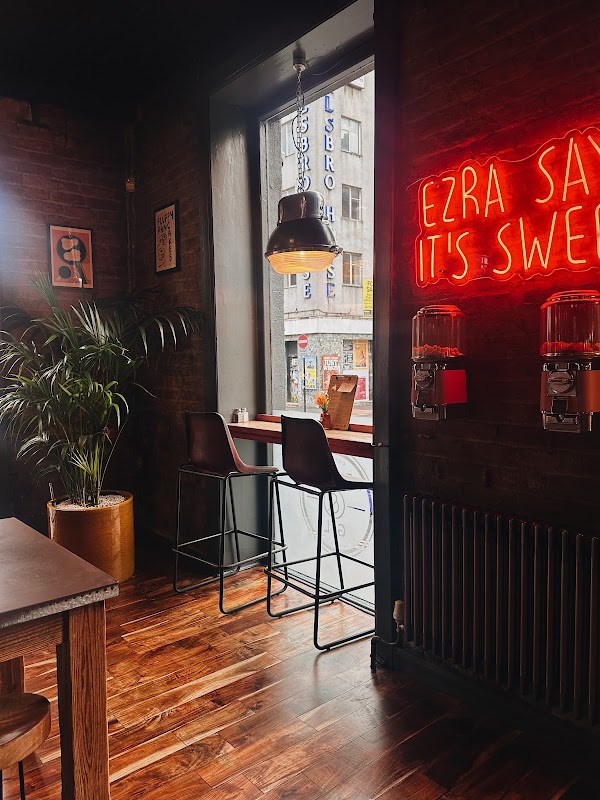 Foto principal de Ezra & Gil